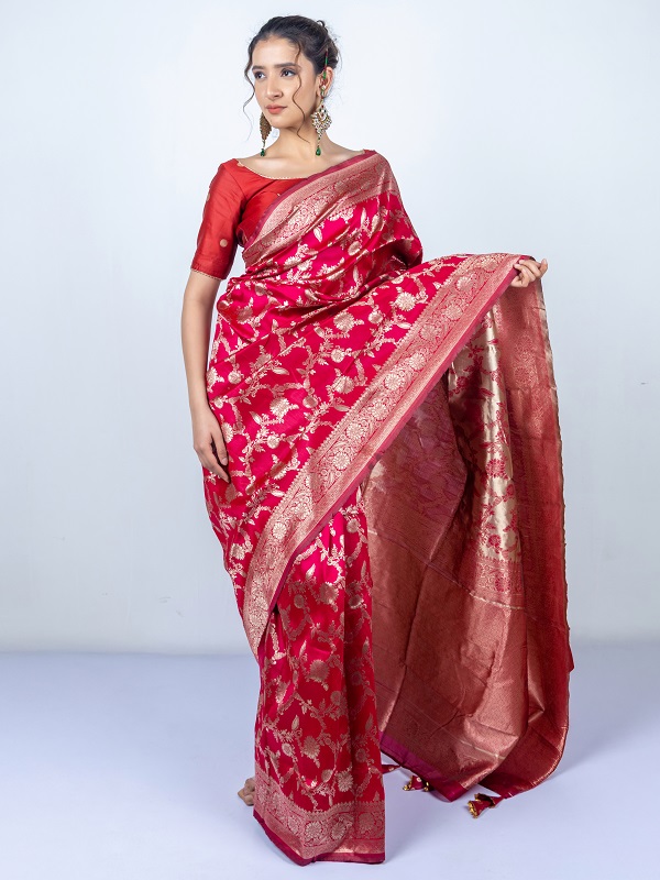 WOWMANIA HANDLOOM SAREE